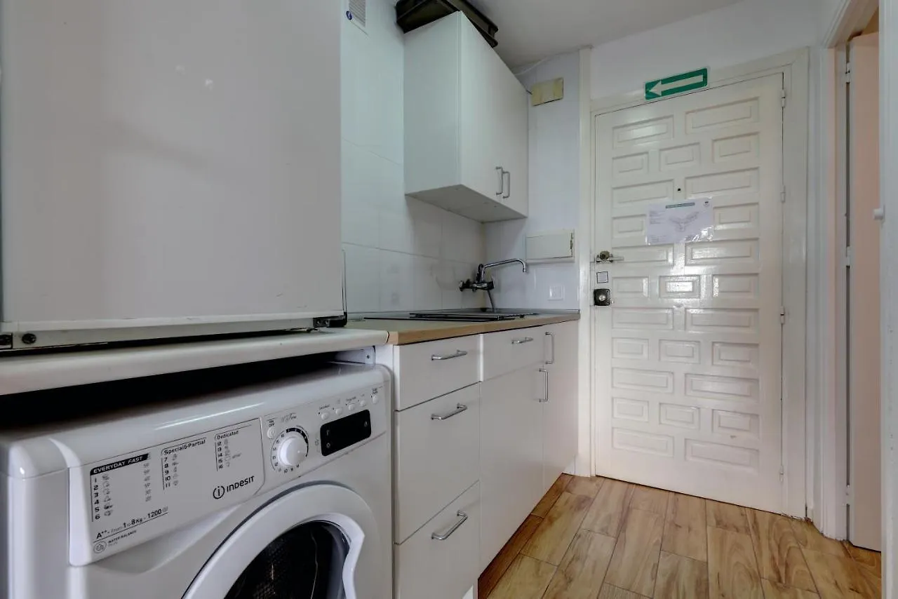 Apartamento 077 - Comfortable Studio In Large Holiday Complex With Water Park Benalmádena España
